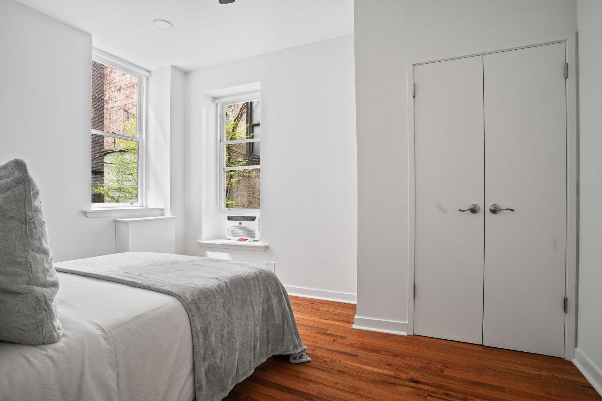 Minimalist Charm 2br 1bath Appartamento