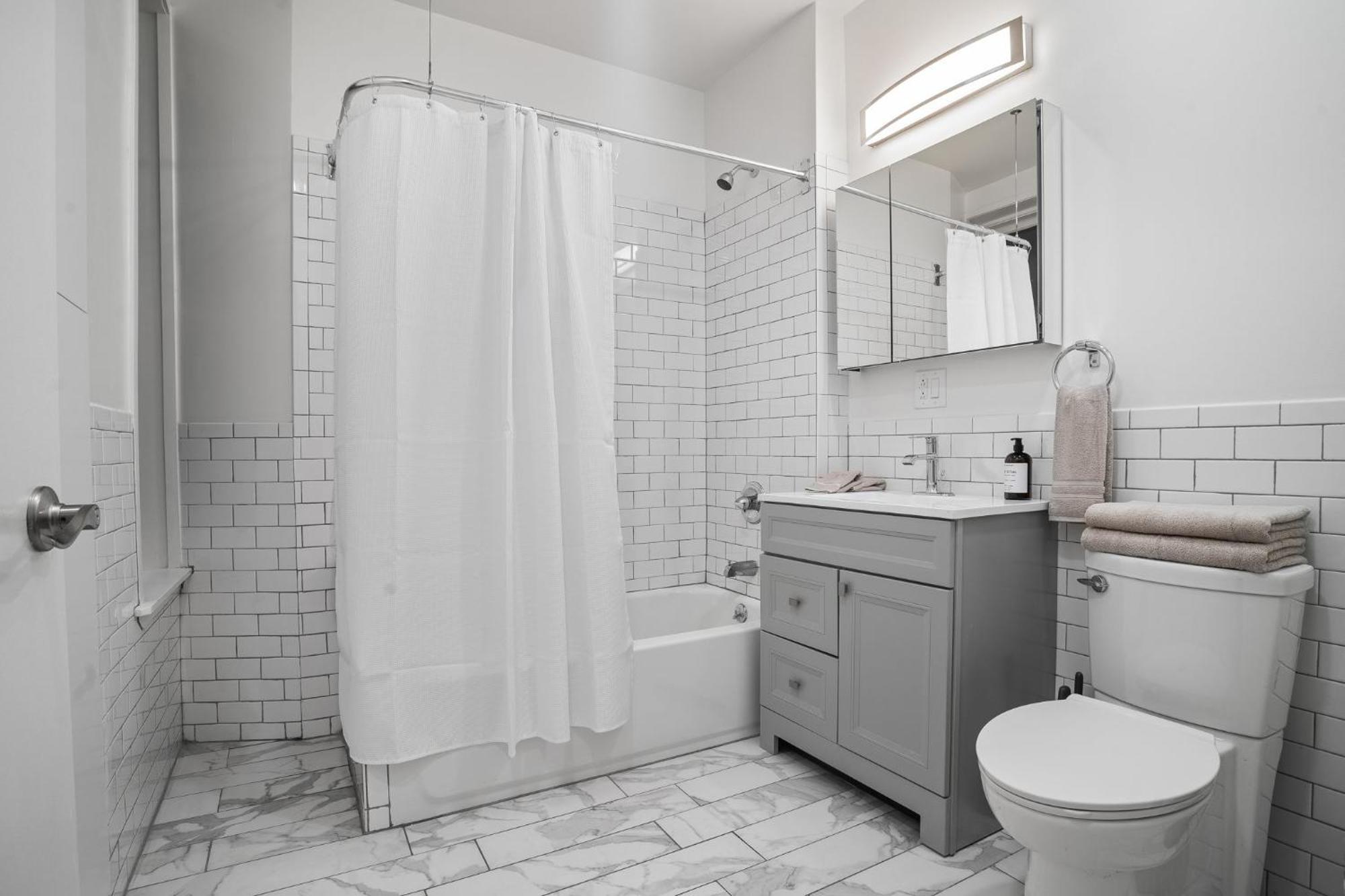 Appartamento Minimalist Charm 2br 1bath New York